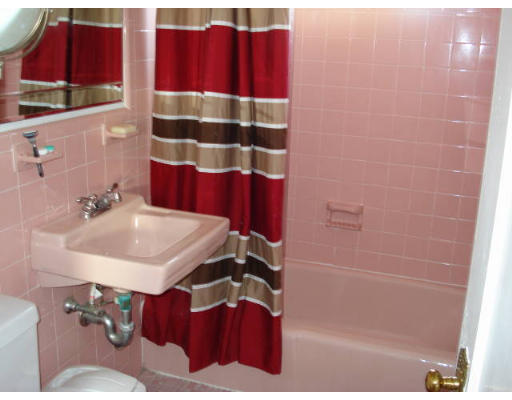 23-25 Drew Road Belmont, MA 02478 - Photo 4 of 10 Gallery Image 4