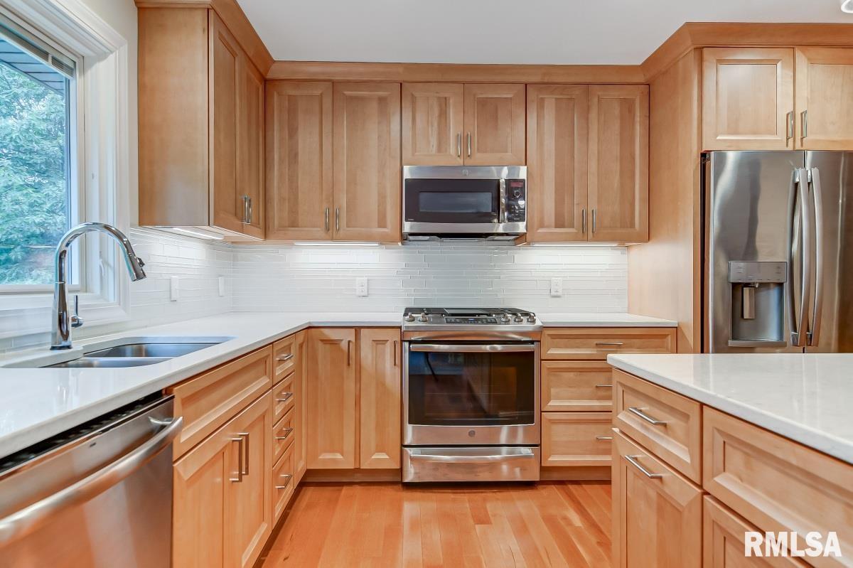 772 Pecan Point Road Petersburg, IL 62675 - Photo 19 of 50 Gallery Image 19