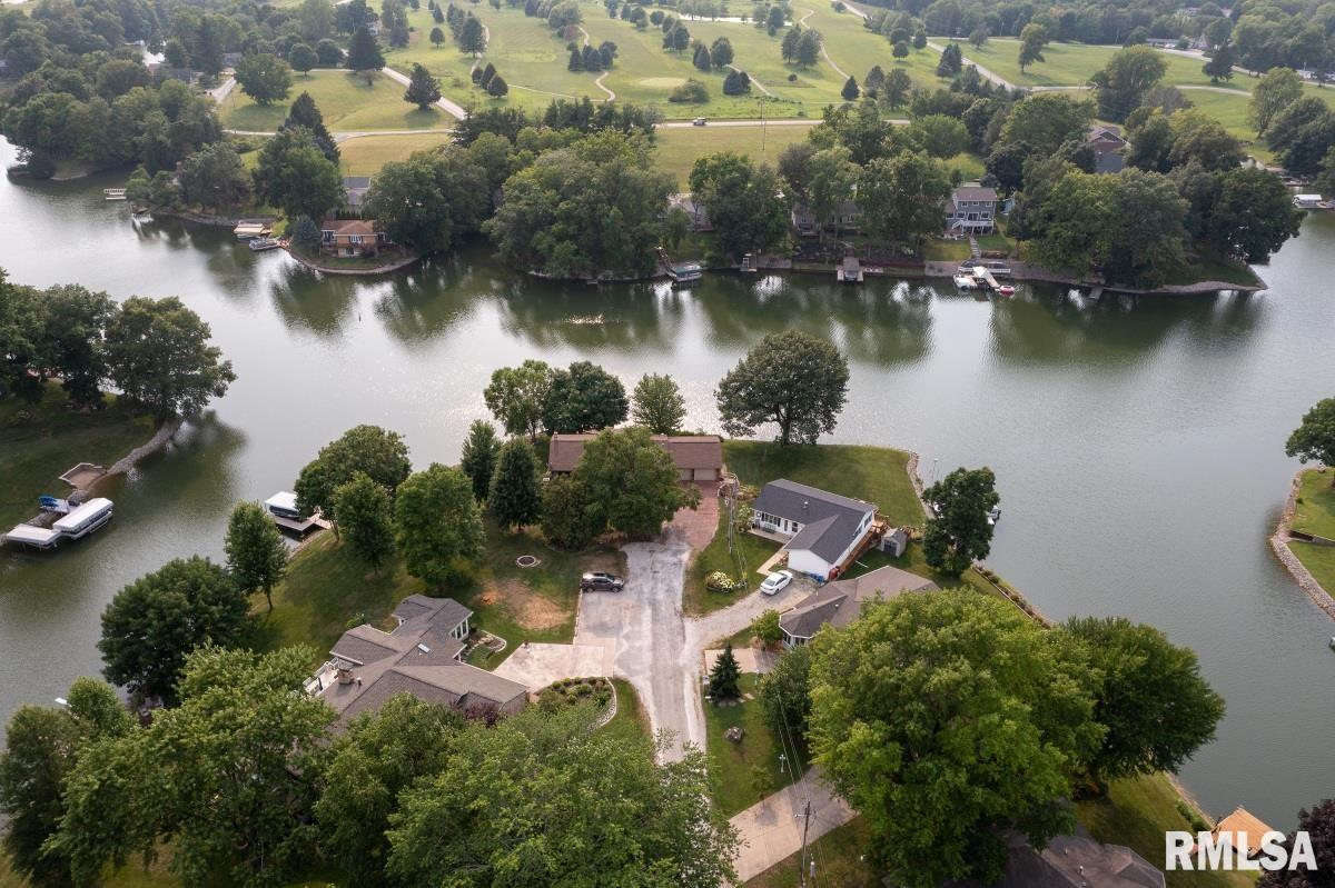 772 Pecan Point Road Petersburg, IL 62675 - Photo 4 of 50 Gallery Image 4