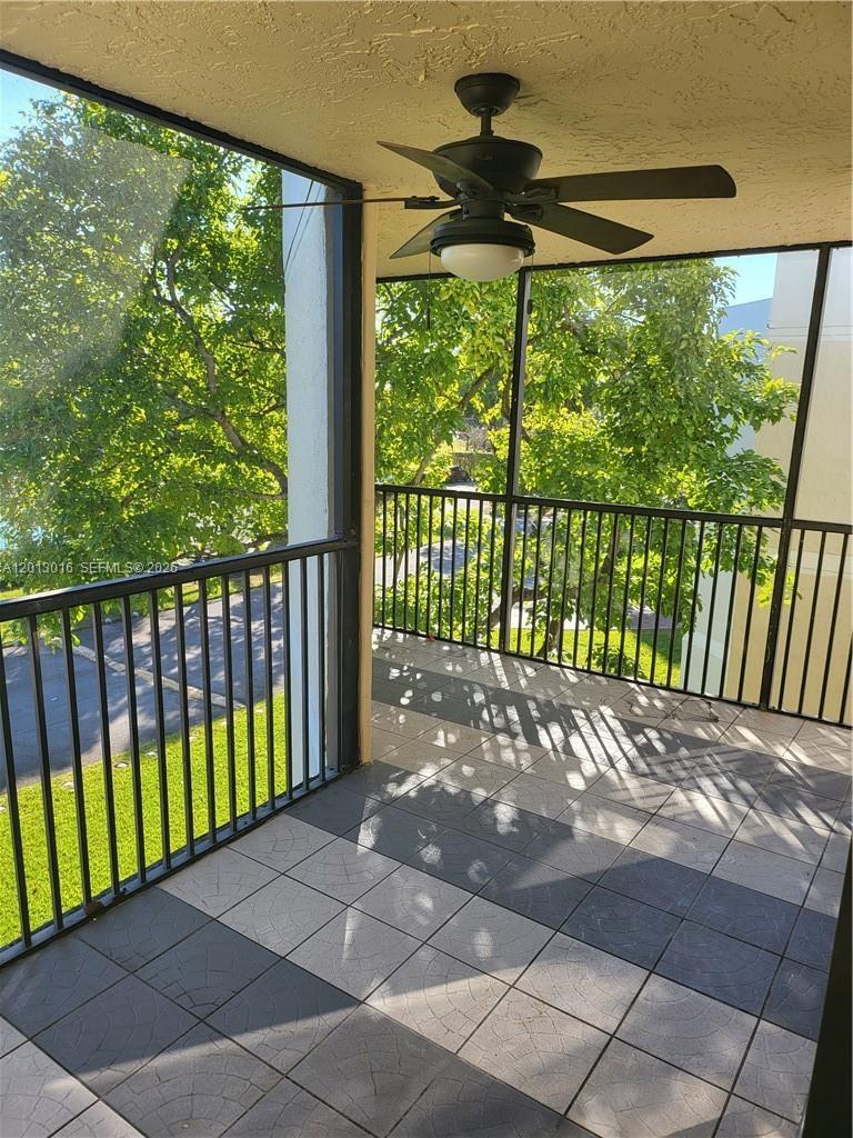 491 Racquet Club Road, Unit 312 Weston, FL 33326 - Photo 34 of 37
