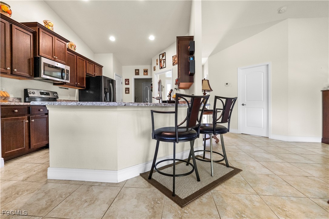 192 Townsend Court Lehigh Acres, FL 33972 - Photo 11 of 50