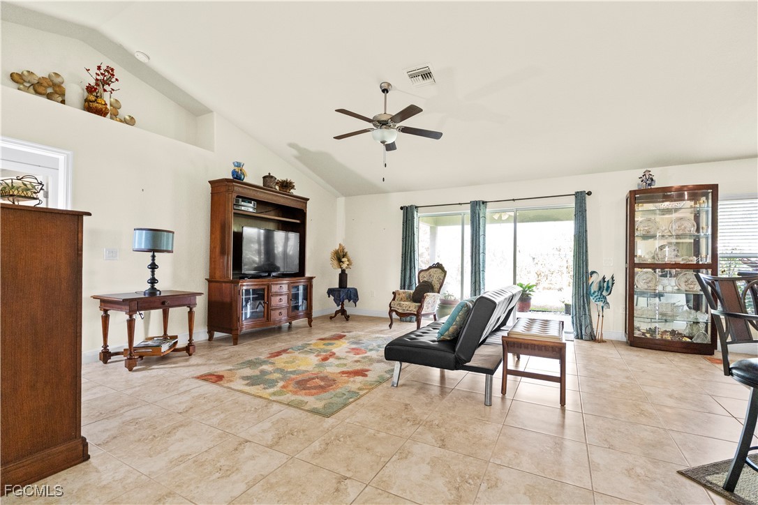 192 Townsend Court Lehigh Acres, FL 33972 - Photo 15 of 50