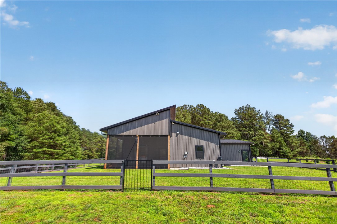 215 Dairy Farm Road Westminster, SC 29693 - Photo 29 of 32