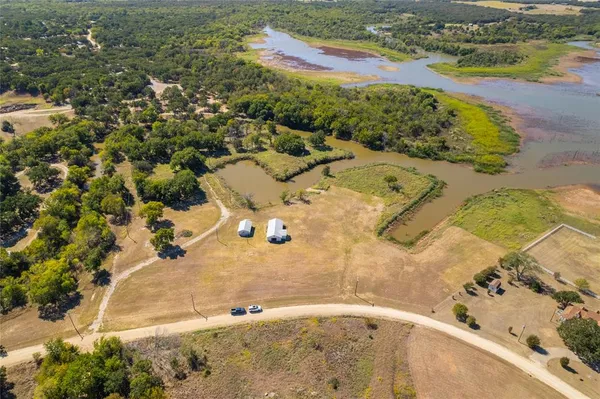 $876,000 | 117 Conejos Drive, Nocona, TX 76255