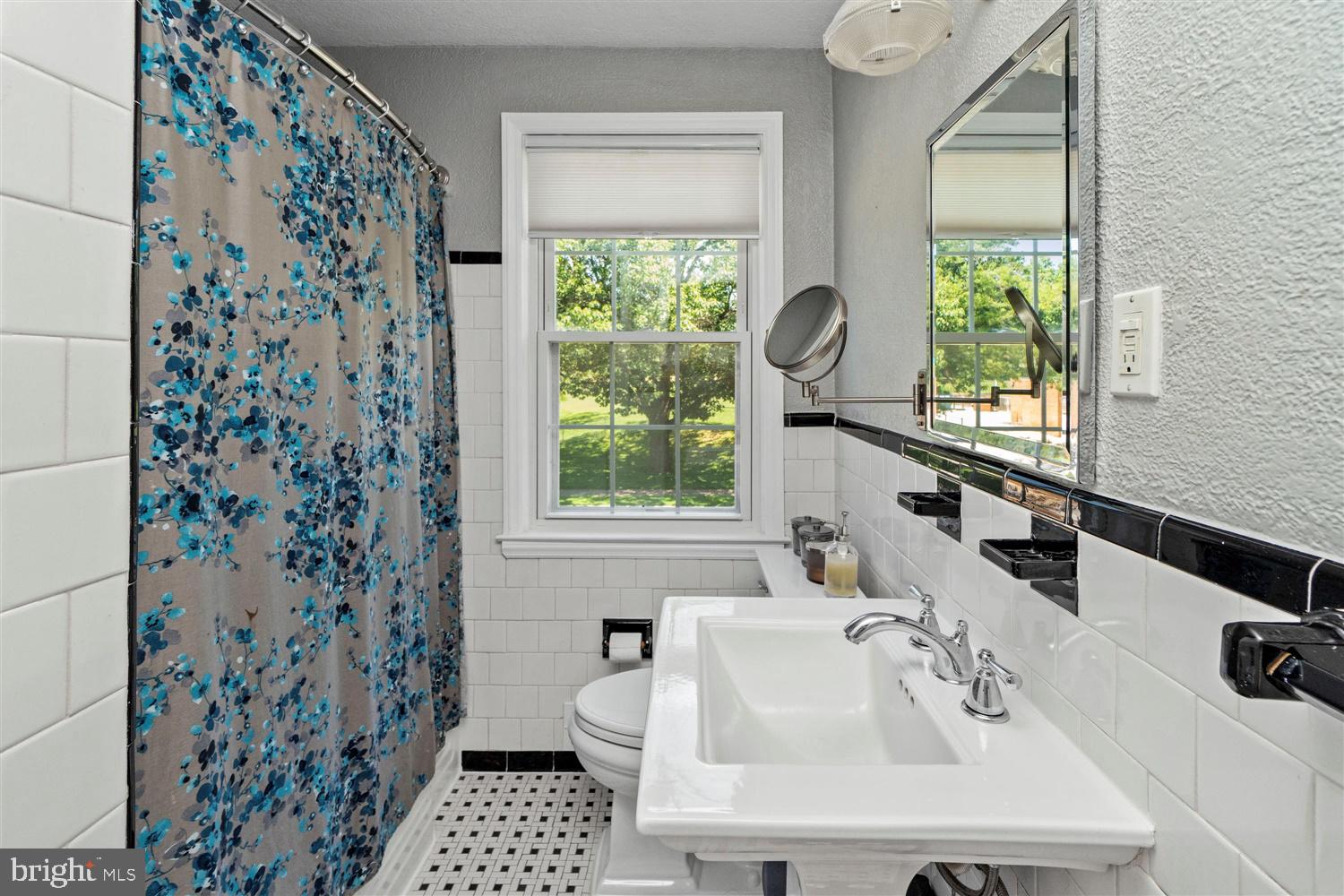 175 Dumbarton Road Baltimore, MD 21212 - Photo 25 of 42 Full Bathroom