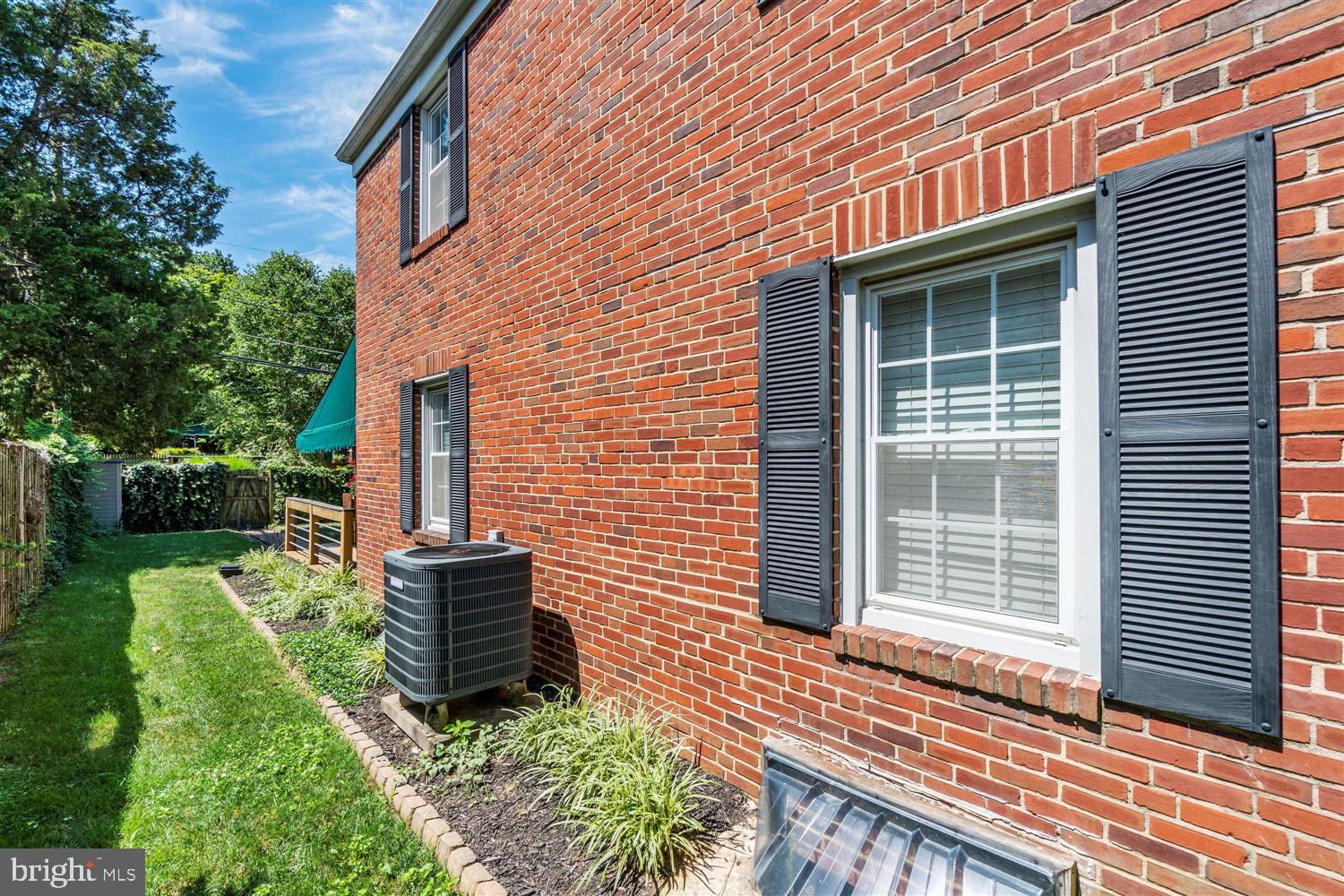 175 Dumbarton Road Baltimore, MD 21212 - Photo 4 of 42 Exterior View
