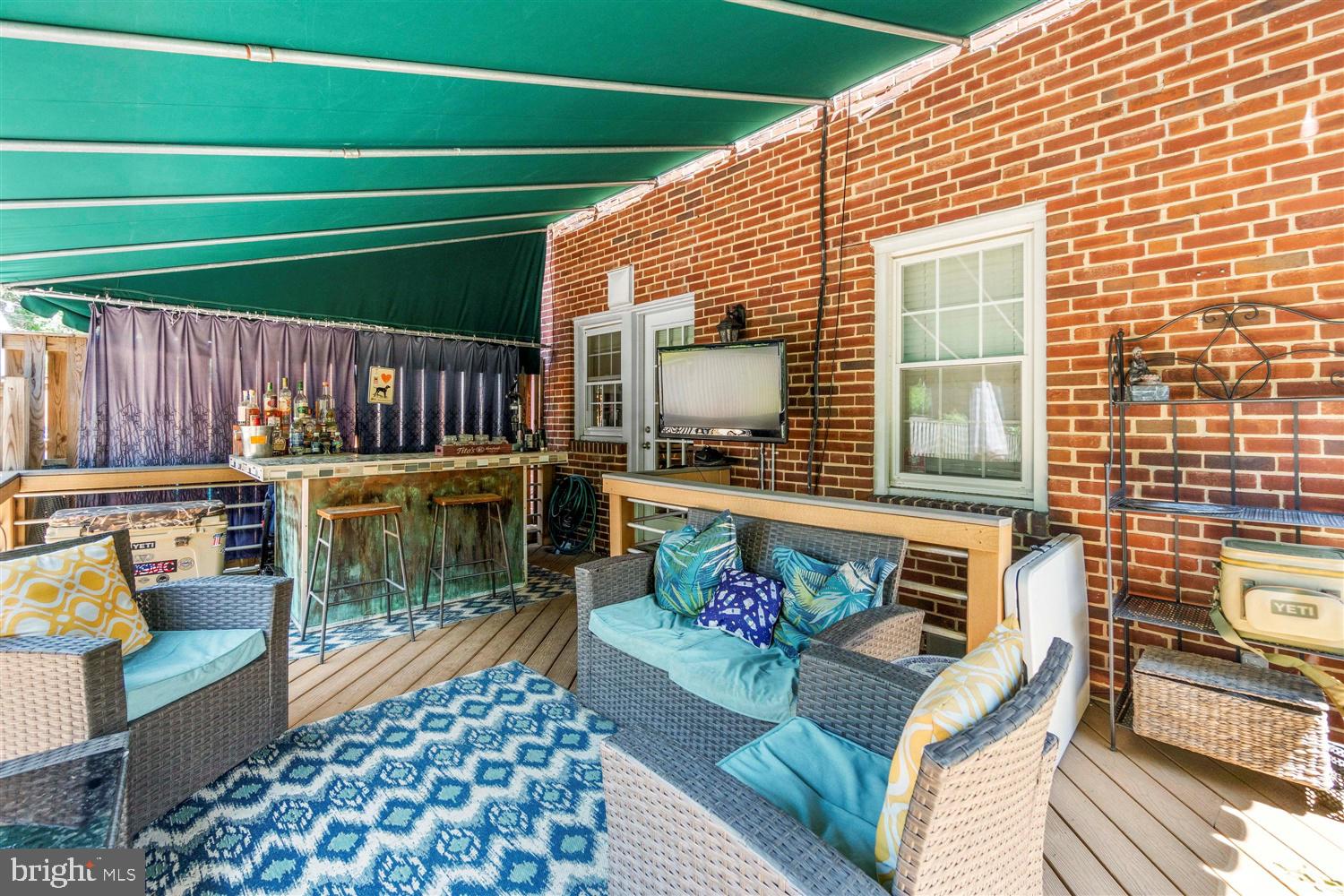 175 Dumbarton Road Baltimore, MD 21212 - Photo 37 of 42 Rear Covered Patio