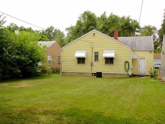 218 Edgevale Road Columbus, OH 43209 - Photo 7 of 8 Gallery Image 7