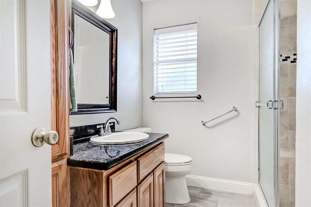 260 Lawrence Lane Vidor, TX 77662 - Photo 24 of 37