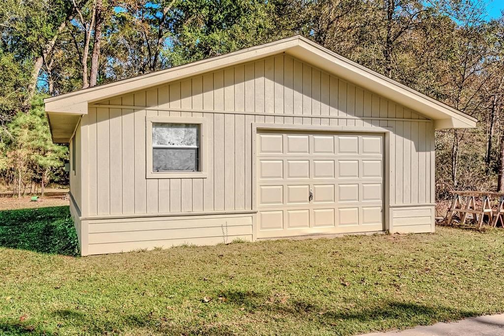 260 Lawrence Lane Vidor, TX 77662 - Photo 26 of 37