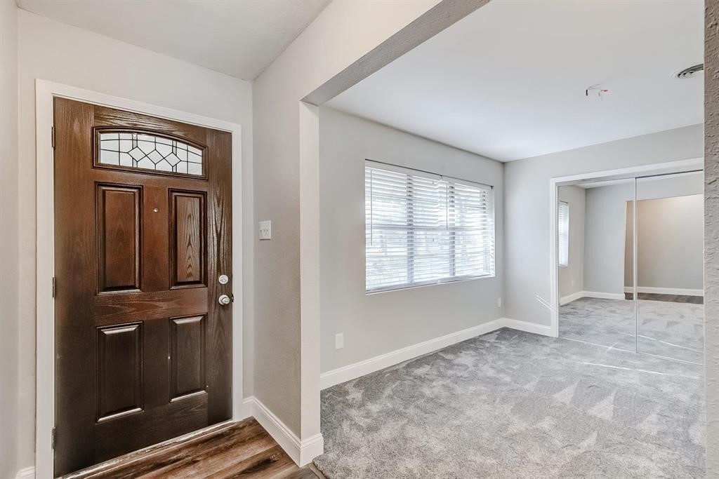 260 Lawrence Lane Vidor, TX 77662 - Photo 7 of 37