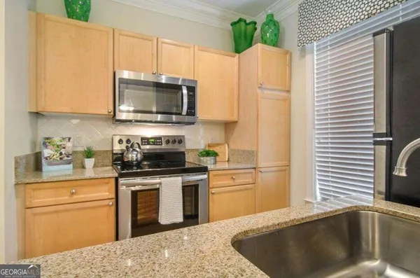 $2,296 | 100 Ladson Court, Unit 713, Decatur, GA 30033