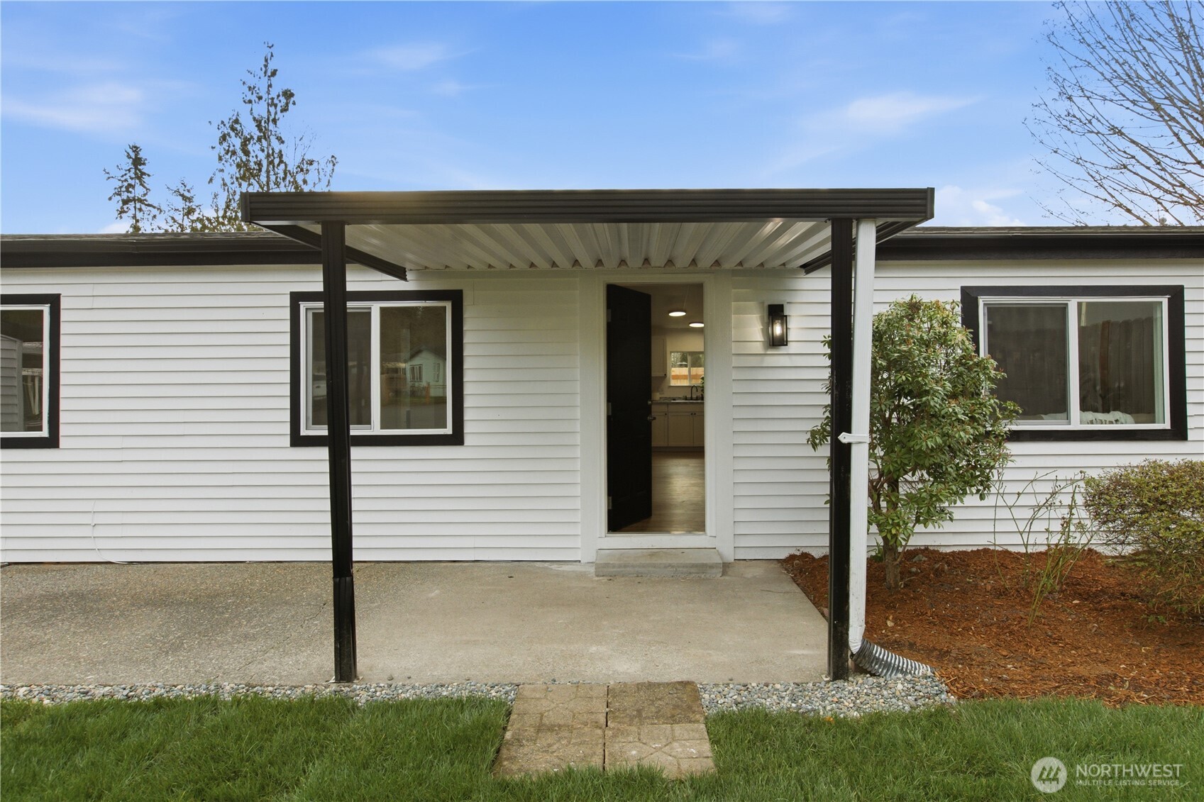 375 Union Avenue Southeast, Unit 136 Renton, WA 98059 - Photo 3 of 23