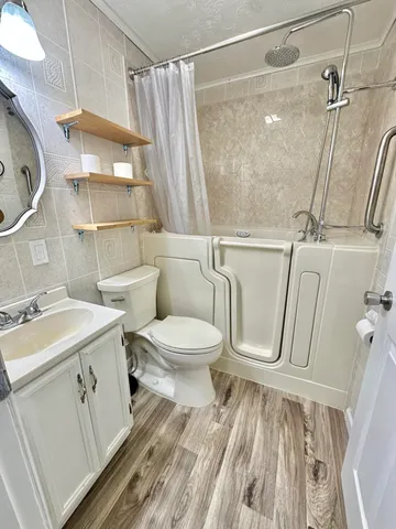 $219,000 | 1511 Cedar Street, Clifton Forge, VA 24422