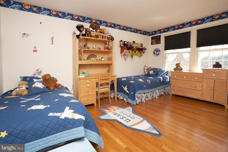 6016 Overlea Road Bethesda, MD 20816 - Photo 28 of 30 Bedroom #3