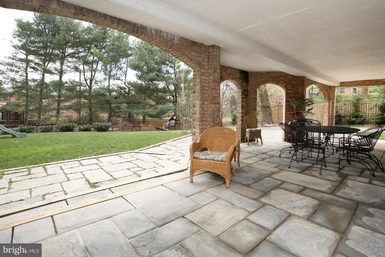 6016 Overlea Road Bethesda, MD 20816 - Photo 8 of 30 Patio 2