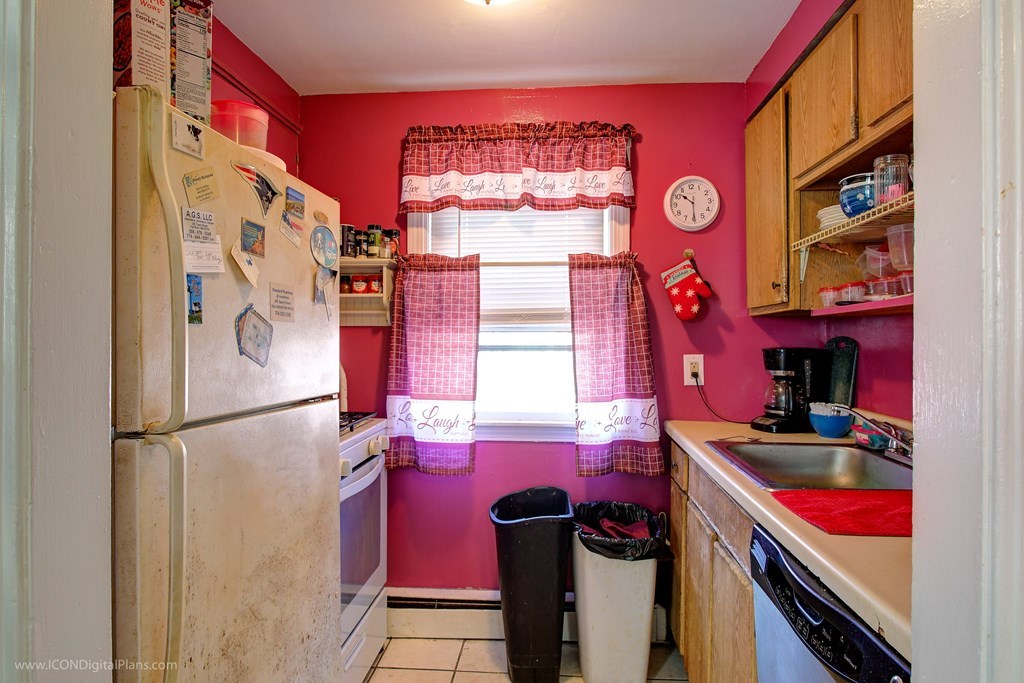 488 Cambridge Street Fall River, MA 02721 - Photo 16 of 29 Gallery Image 16