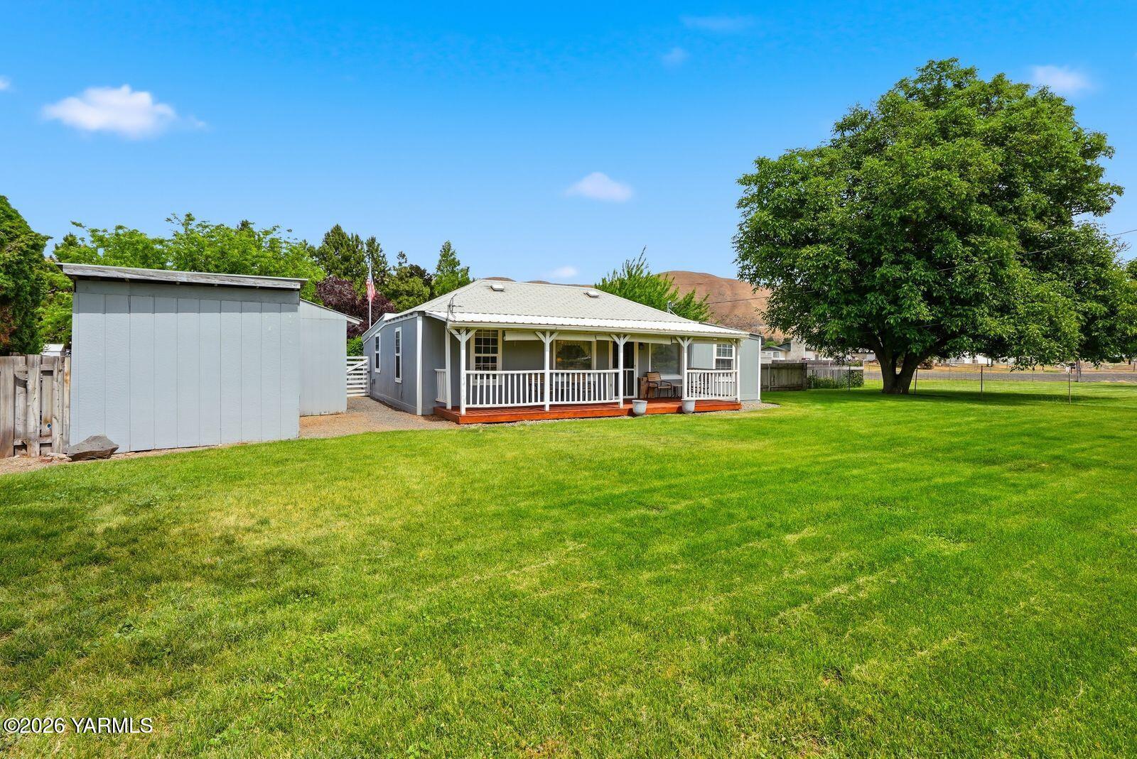 360 McPhee Road Naches, WA 98937 - Photo 20 of 25 22 Yard