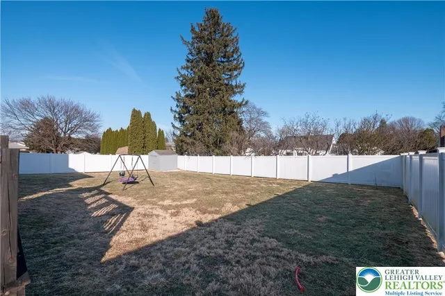 a house view with a outdoor space