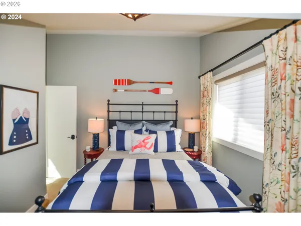 $575,000 | 29134 Ellensburg Avenue, Unit 23, Gold Beach, OR 97444