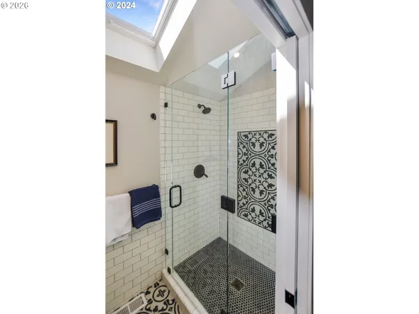 $575,000 | 29134 Ellensburg Avenue, Unit 23, Gold Beach, OR 97444