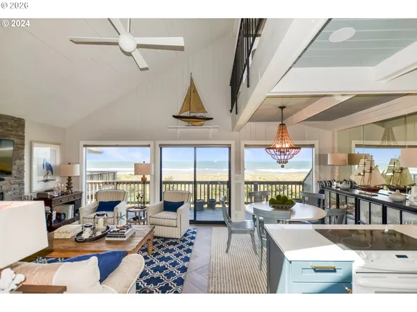 $575,000 | 29134 Ellensburg Avenue, Unit 23, Gold Beach, OR 97444