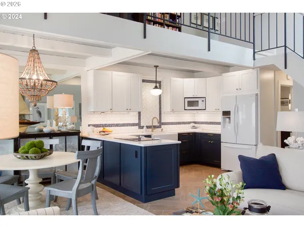 $575,000 | 29134 Ellensburg Avenue, Unit 23, Gold Beach, OR 97444