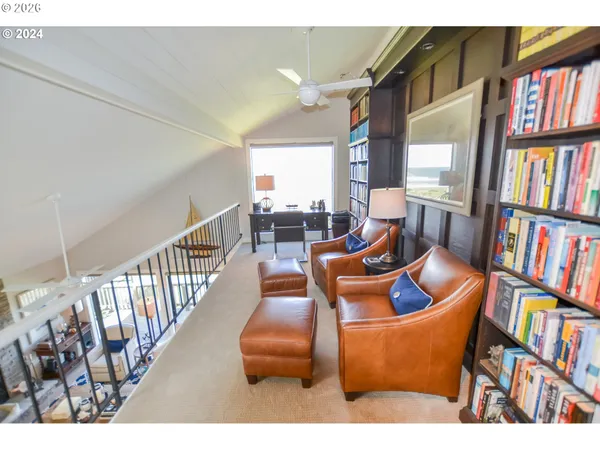 $575,000 | 29134 Ellensburg Avenue, Unit 23, Gold Beach, OR 97444