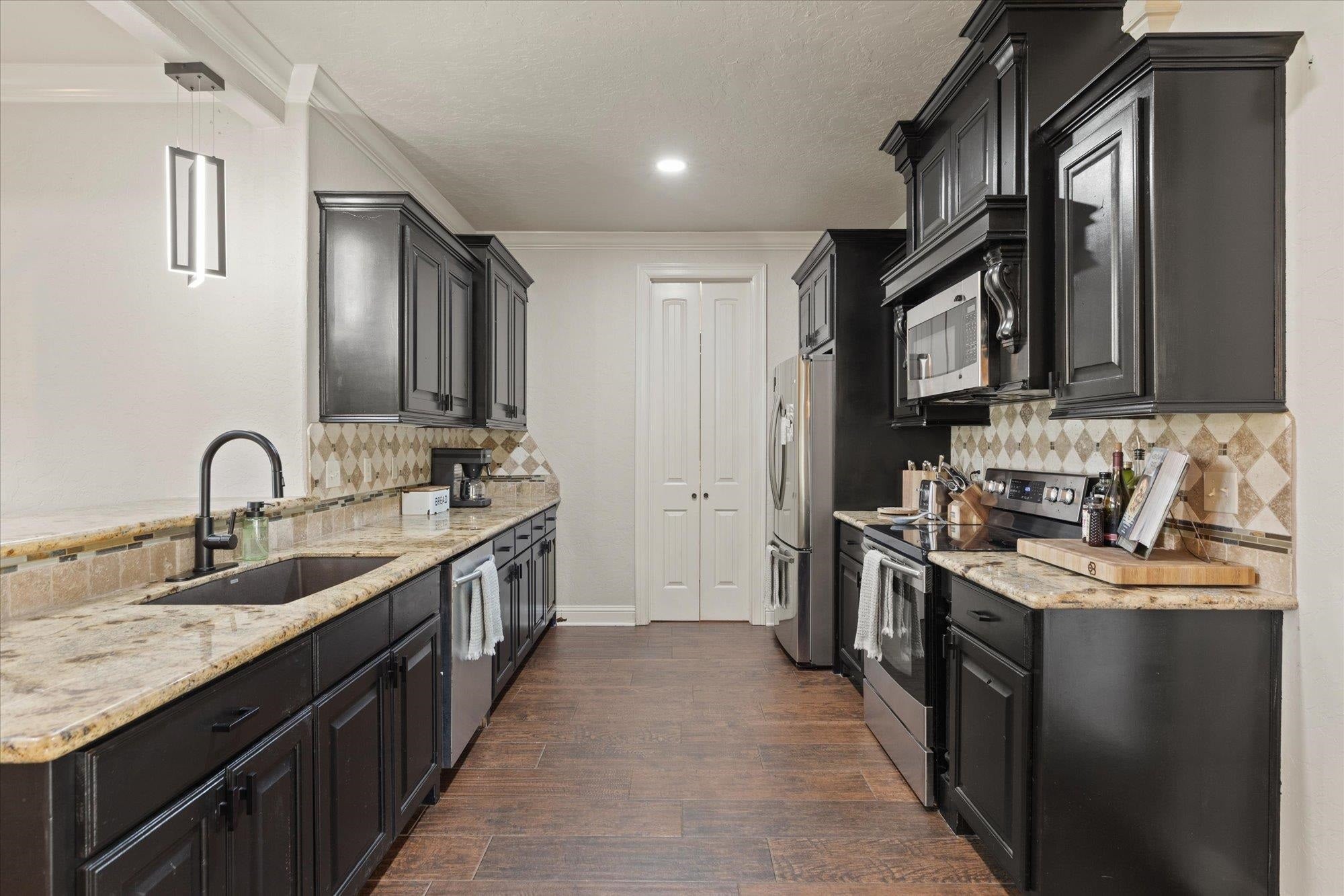 520 Bob White Road Longview, TX 75605 - Photo 12 of 42 Gallery Image 12