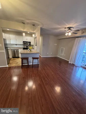 $2,000 | 327 St Marys Avenue, Unit 7K, La Plata, MD 20646