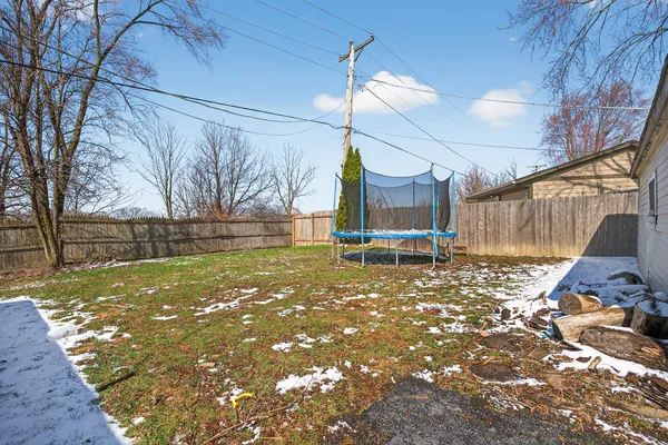$285,000 | 196 Hadleigh Road, Bolingbrook, IL 60440