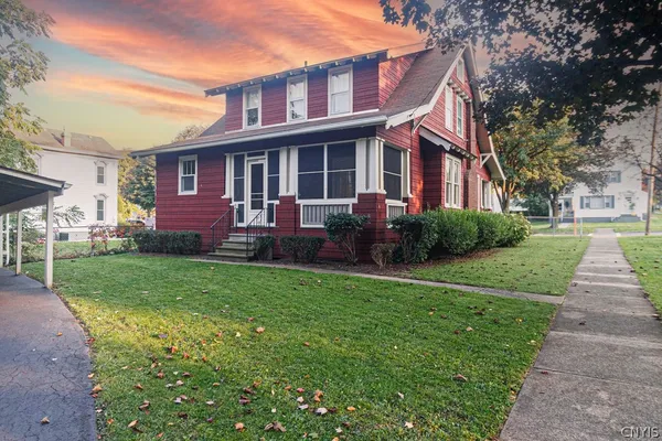 $2,900 | 6 Sanger Avenue, New Hartford, NY 13413