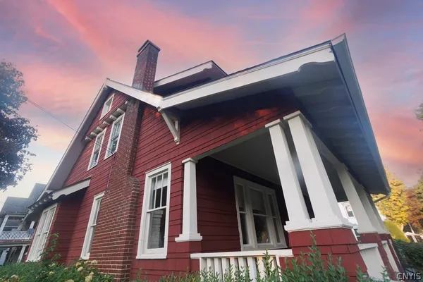 $2,900 | 6 Sanger Avenue, New Hartford, NY 13413