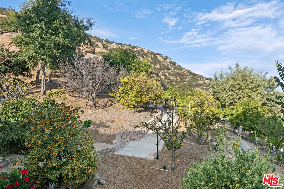 7367 Studio Road Canoga Park, CA 91304 - Photo 1 of 1