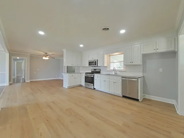 $1,800 | 117 Deerwood Drive, North Augusta, SC 29841