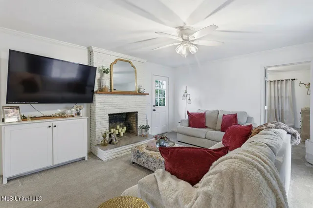 $285,000 | 902 East College Street, Clinton, MS 39056