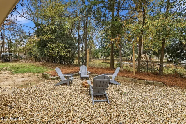 $285,000 | 902 East College Street, Clinton, MS 39056