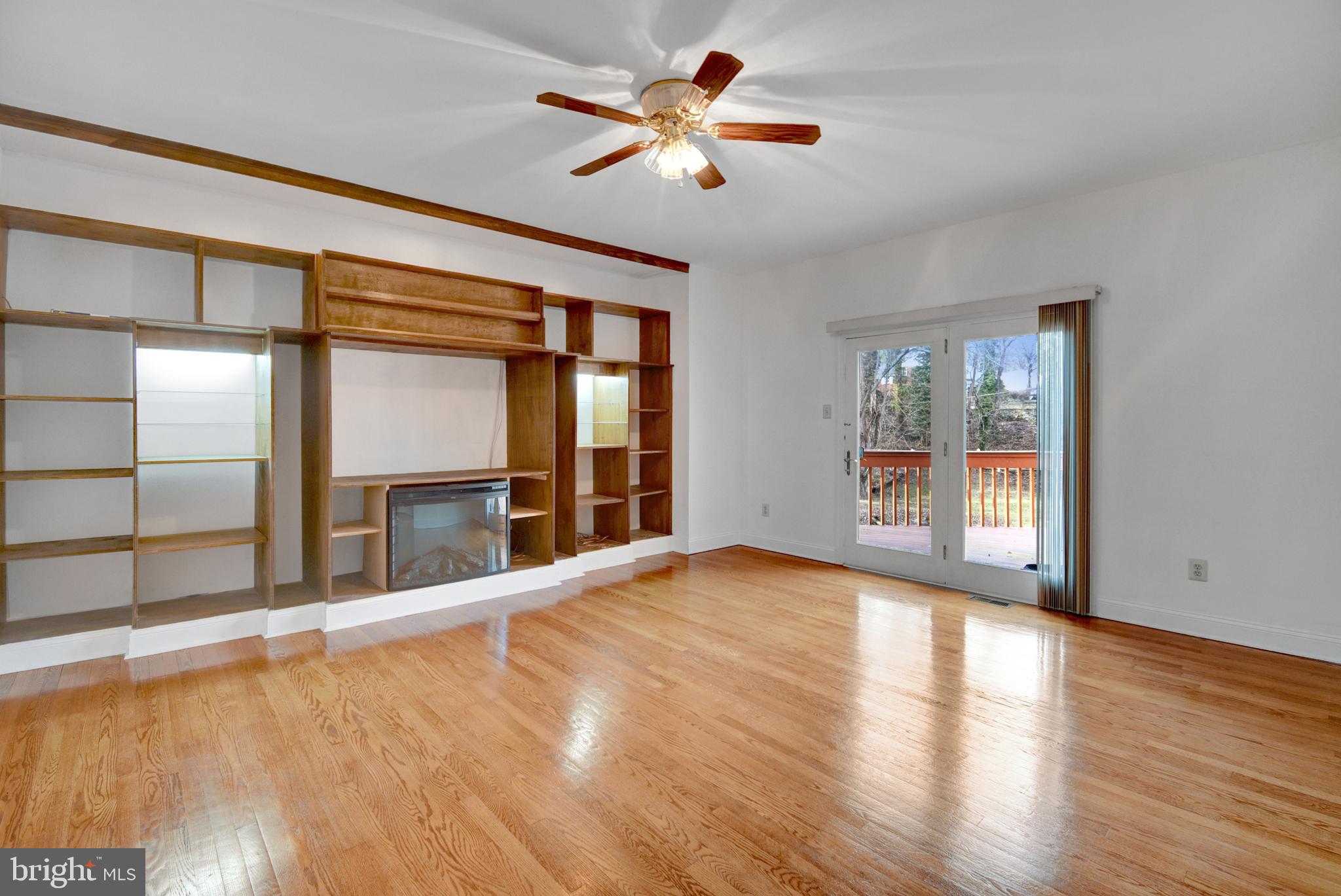 411 Marie Drive Wallingford, PA 19086 - Photo 13 of 44 Den