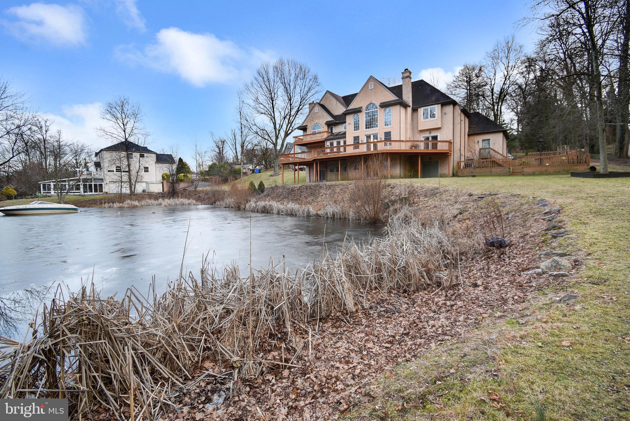 411 Marie Drive Wallingford, PA 19086 - Photo 40 of 44 Exterior Back