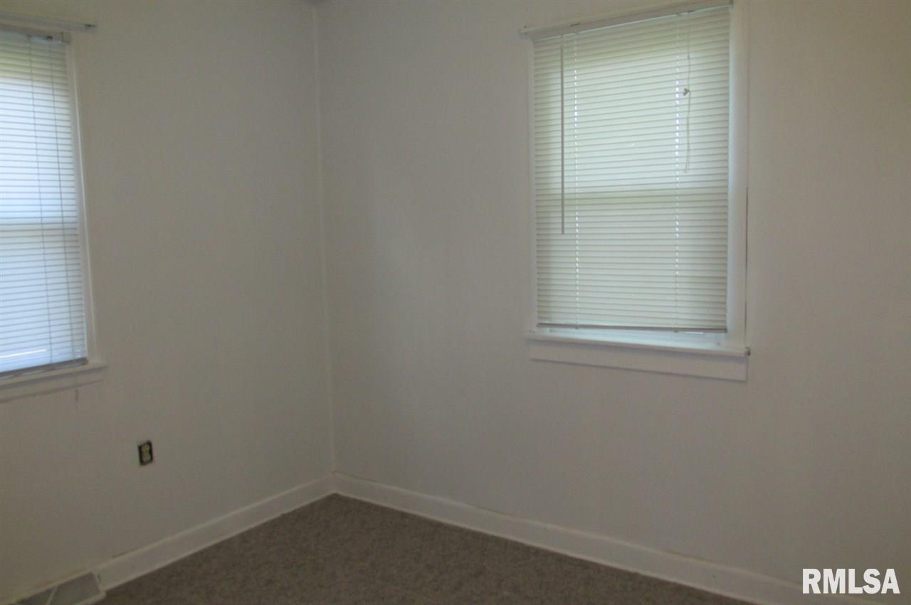 643 South 3rd Street Colona, IL 61241 - Photo 8 of 9 Gallery Image 8