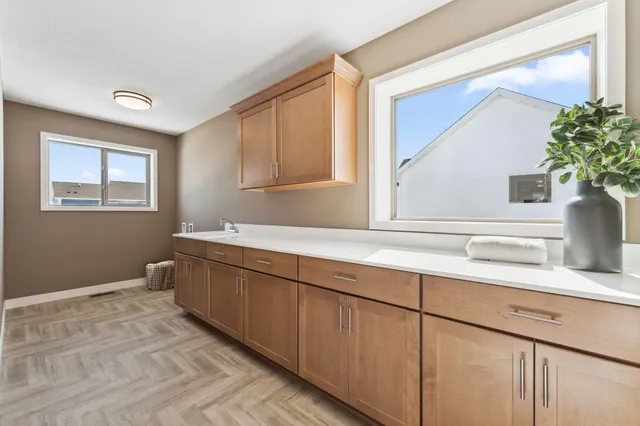 $813,000 | 15032 Ardmullivan Lane, Rosemount, MN 55068