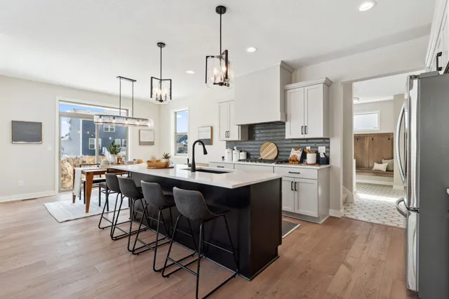 $813,000 | 15032 Ardmullivan Lane, Rosemount, MN 55068