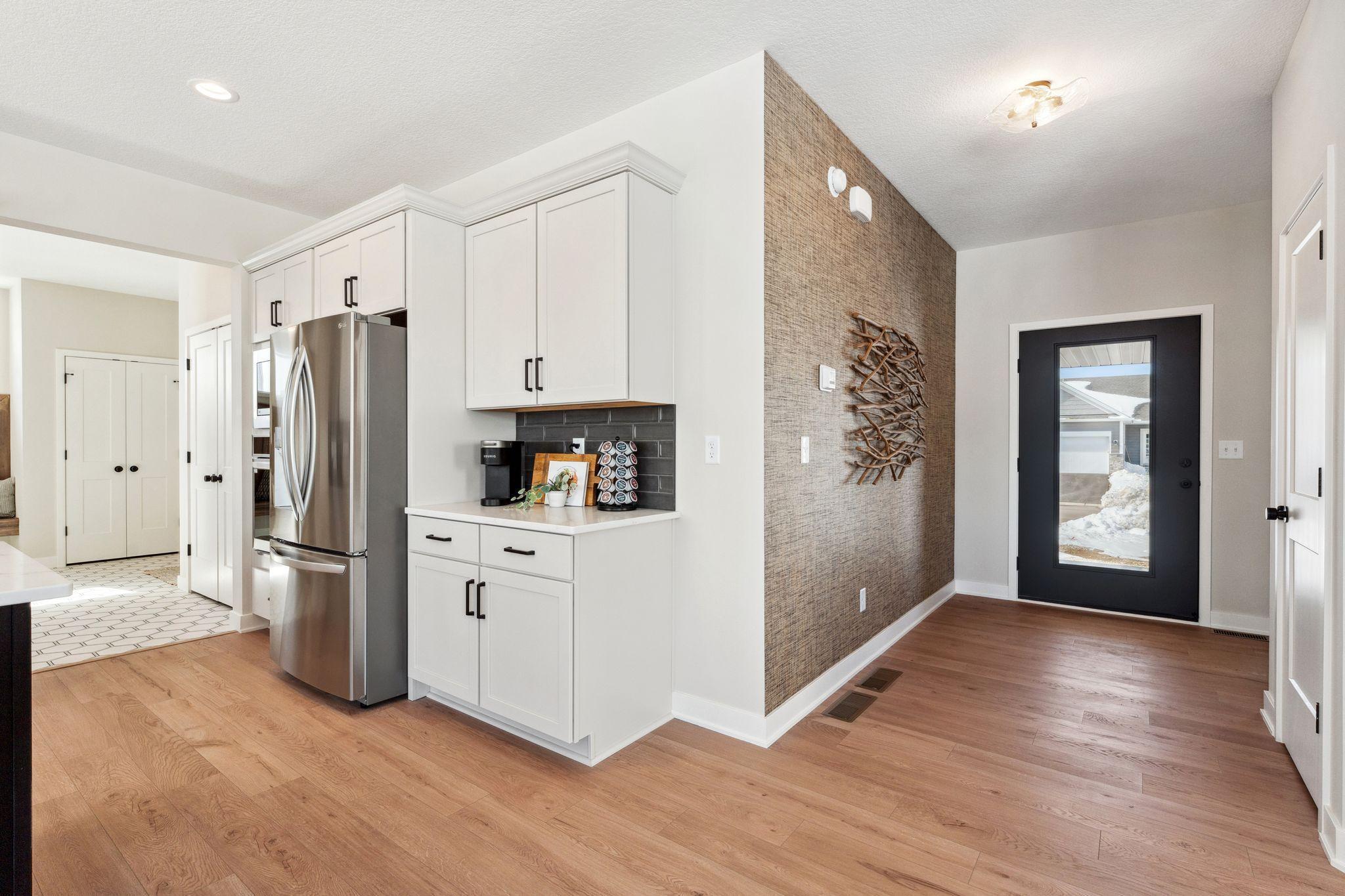 15032 Ardmullivan Lane Rosemount, MN 55068 - Photo 6 of 39