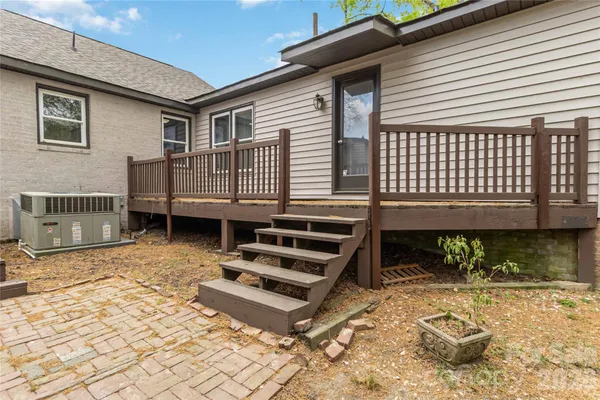 $365,000 | 406 Harris Lane, Monroe, NC 28112