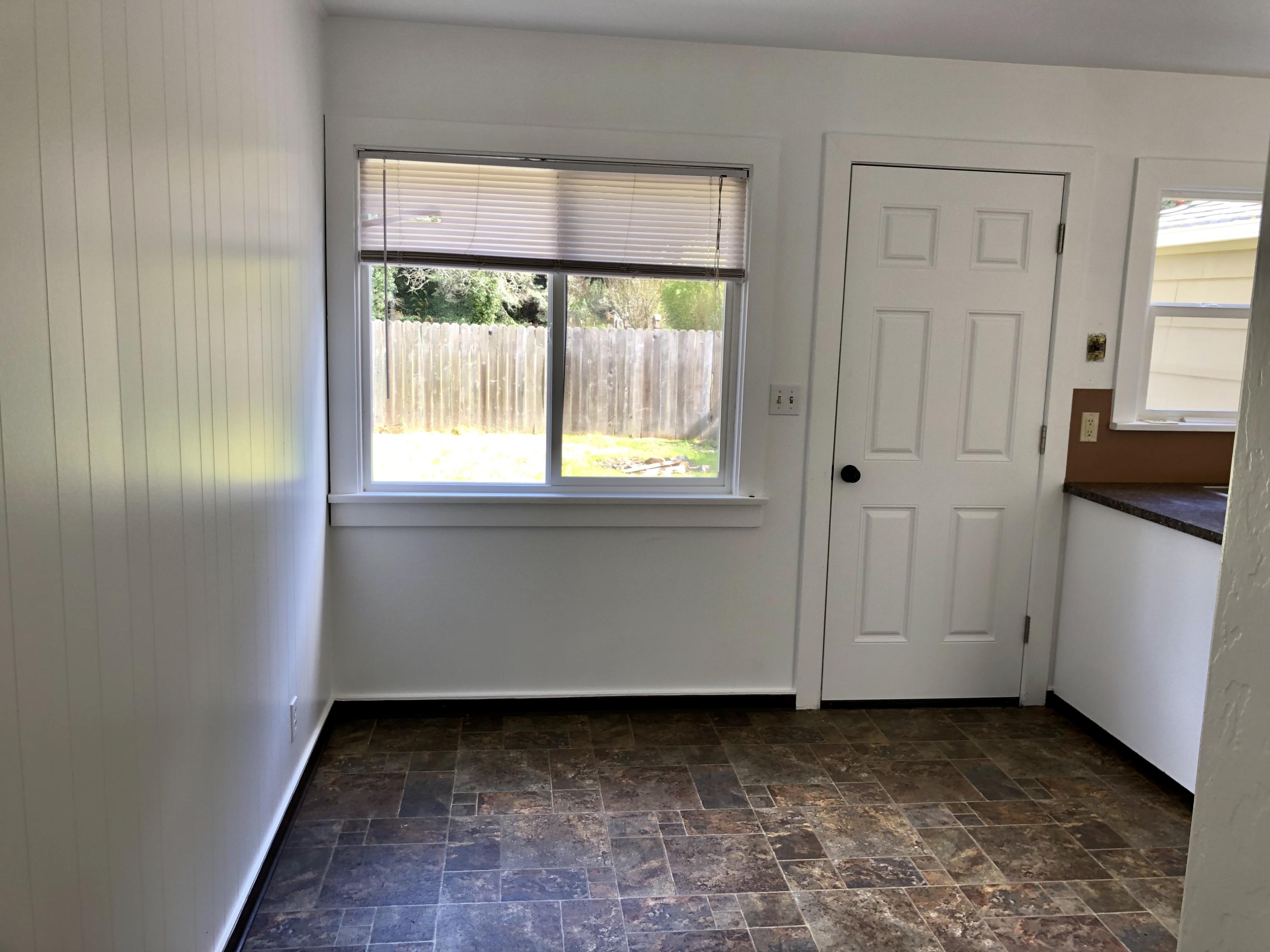 1635 Carson Woods Road Fortuna, CA 95540 - Photo 15 of 27