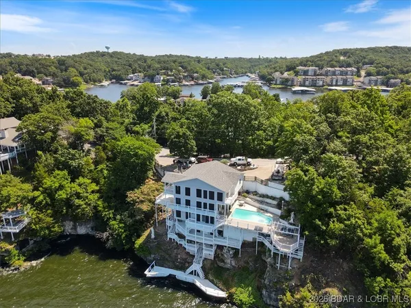 $850,000 | 1493 Bluff Drive, Osage Beach, MO 65065