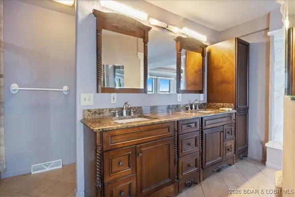 $850,000 | 1493 Bluff Drive, Osage Beach, MO 65065