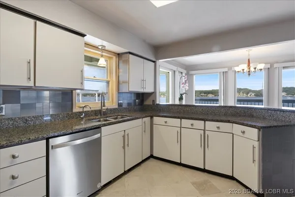 $850,000 | 1493 Bluff Drive, Osage Beach, MO 65065