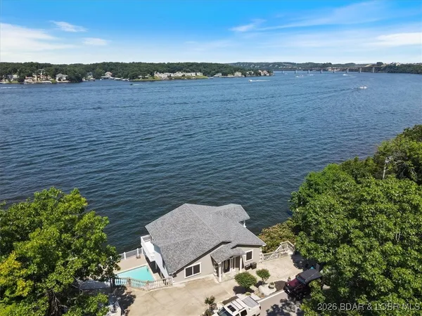 $850,000 | 1493 Bluff Drive, Osage Beach, MO 65065