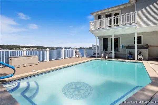 $850,000 | 1493 Bluff Drive, Osage Beach, MO 65065